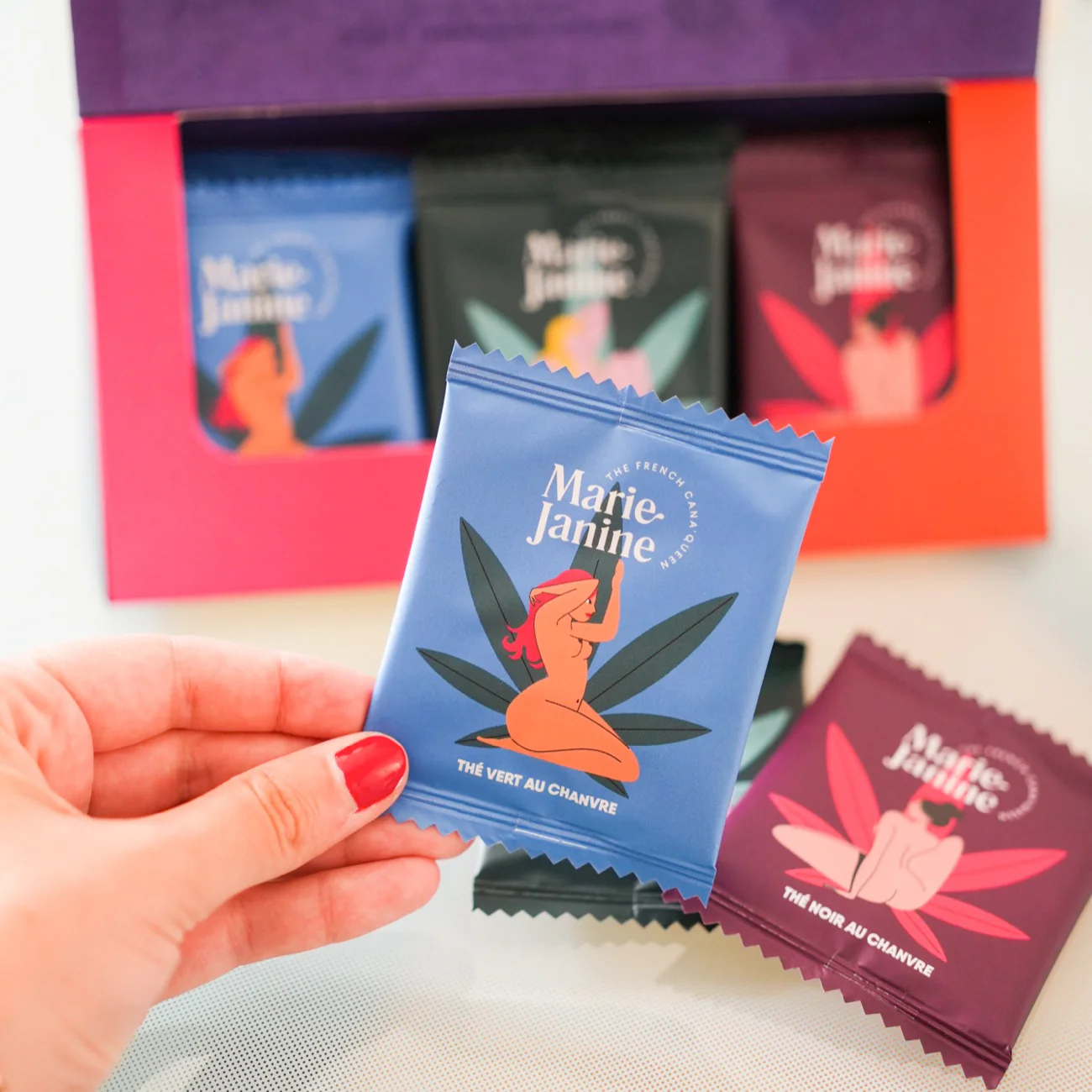 Coffret mix découverte thés CBD en dosettes - Image 4