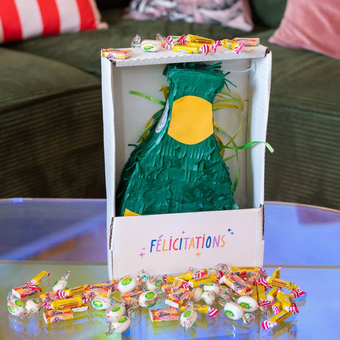 Piñata Champagne - Félicitations - avec bonbons