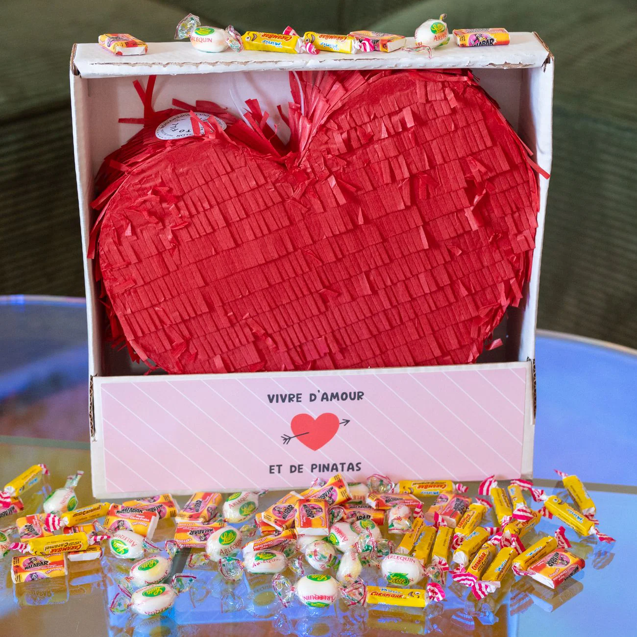Piñata Coeur - Vivre d'amour et de piñatas - avec bonbons