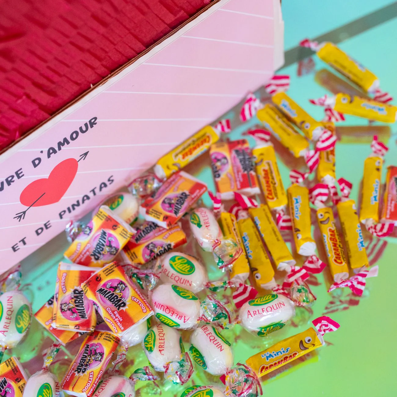 Piñata Coeur - Vivre d'amour et de piñatas - avec bonbons - Image 2