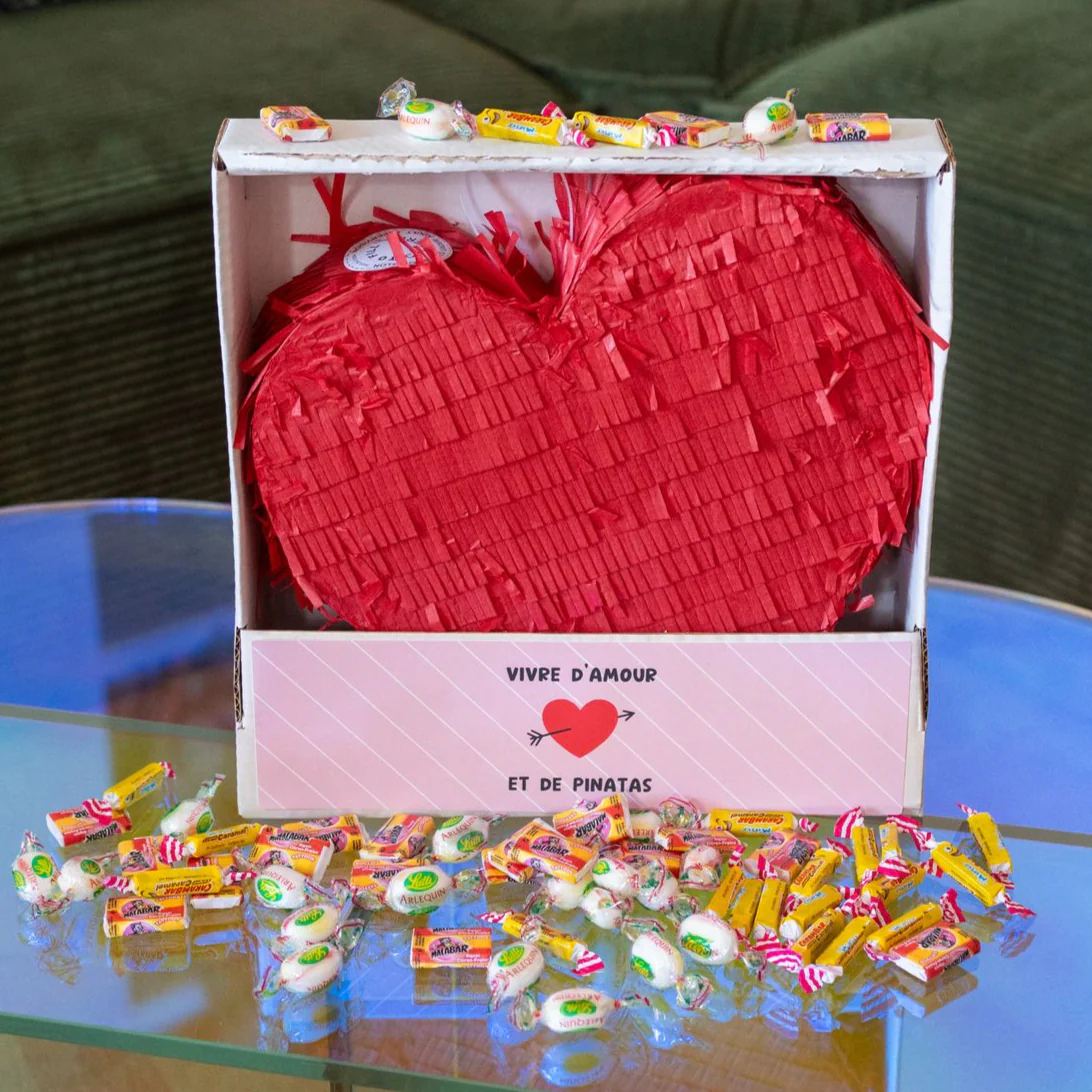 Piñata Coeur - Vivre d'amour et de piñatas - avec bonbons - Image 4