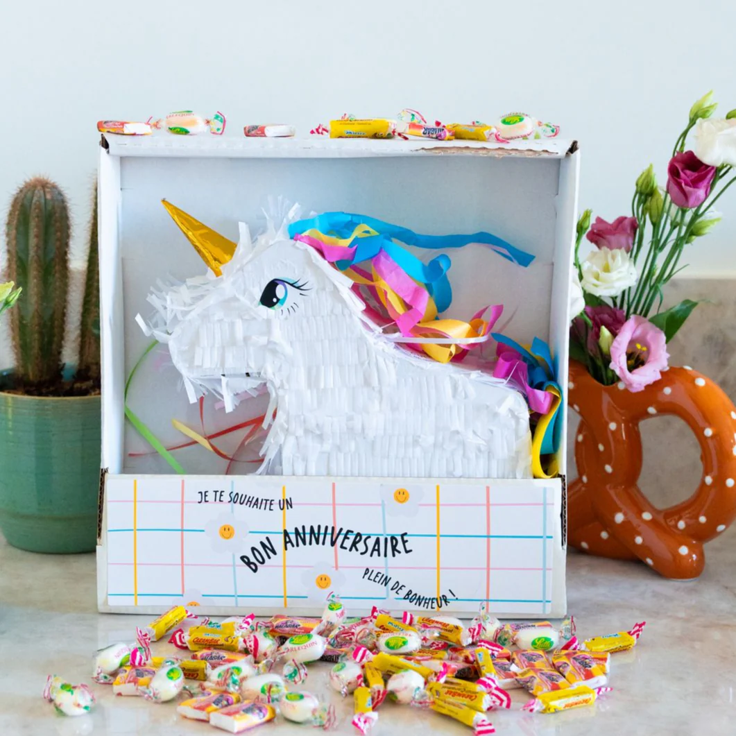 Piñata Licorne - Bon anniversaire - avec bonbons