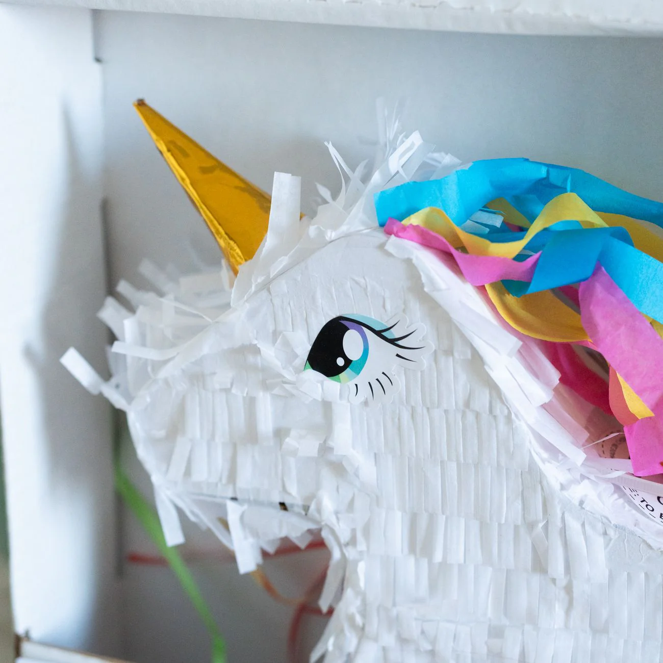 Piñata Licorne - Bon anniversaire - avec bonbons - Image 3