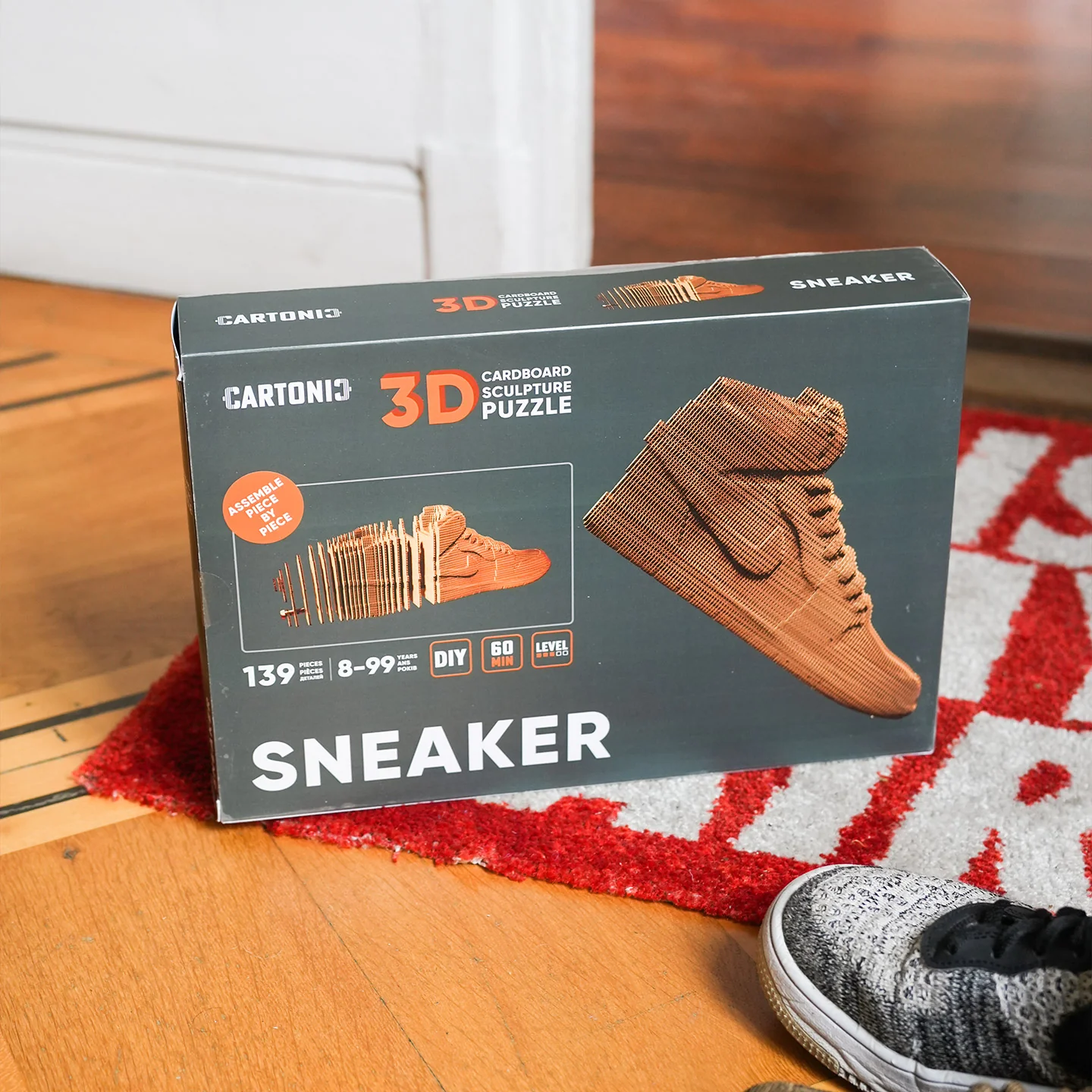 Sculpture en carton DIY - Sneakers - Image 5